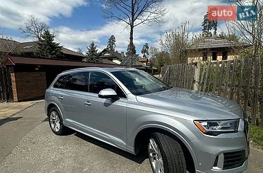 Внедорожник / Кроссовер Audi Q7 2022 в Киеве