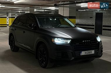 Позашляховик / Кросовер Audi Q7 2016 в Дніпрі