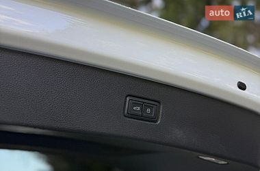 Внедорожник / Кроссовер Audi Q7 2018 в Киеве