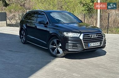 Внедорожник / Кроссовер Audi Q7 2016 в Кременце