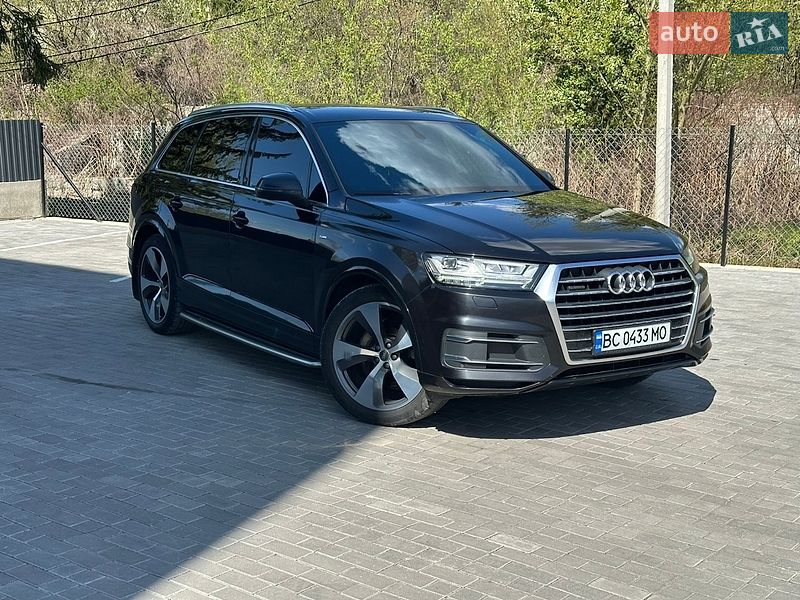 Внедорожник / Кроссовер Audi Q7 2016 в Кременце
