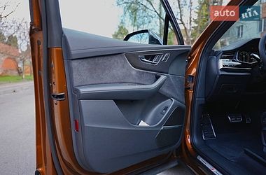 Внедорожник / Кроссовер Audi Q7 2024 в Киеве