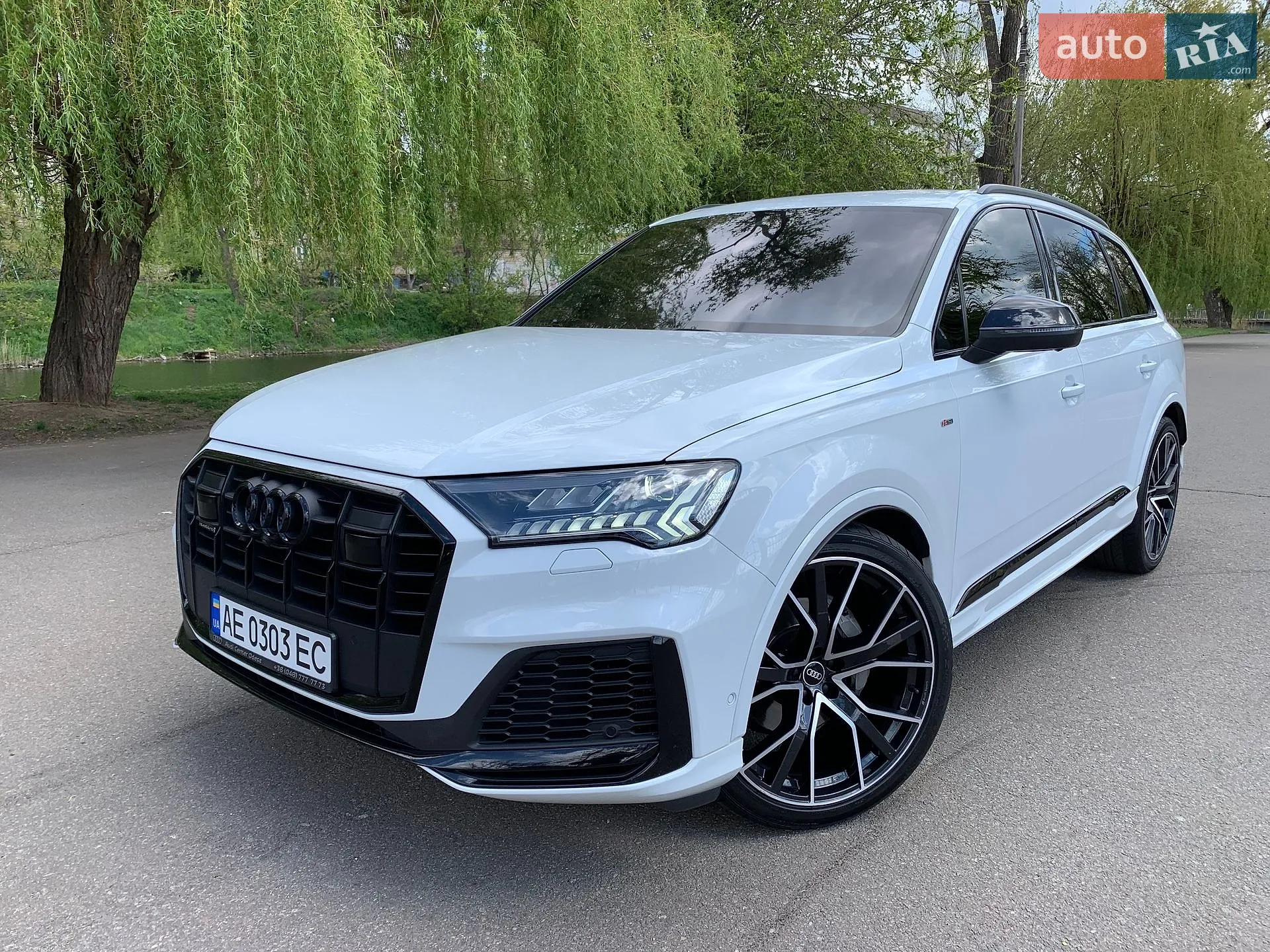 2020 Audi Q7 - мініатюра 17