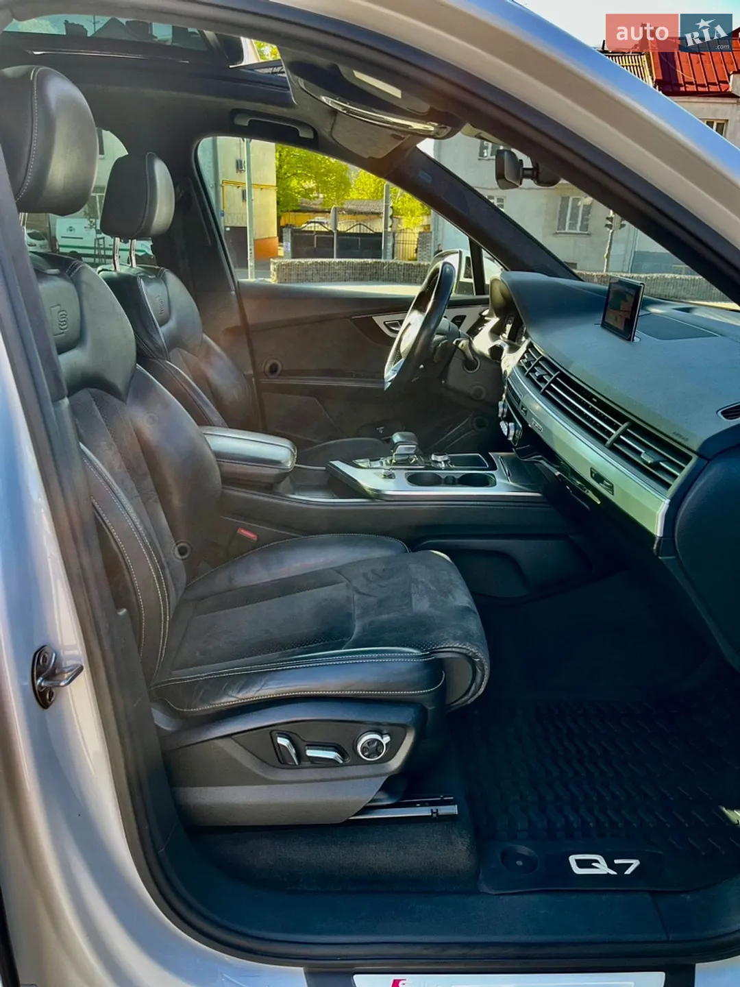 2016 Audi Q7 - мініатюра 14