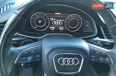 Внедорожник / Кроссовер Audi Q7 2017 в Сокале