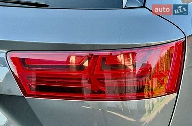 Позашляховик / Кросовер Audi Q7 2018 в Рівному