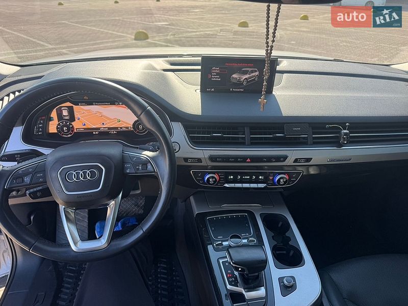 Внедорожник / Кроссовер Audi Q7 2017 в Житомире