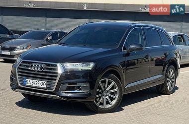 Внедорожник / Кроссовер Audi Q7 2018 в Киеве