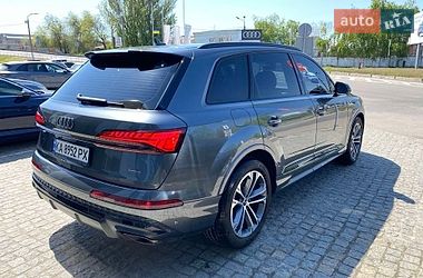 Позашляховик / Кросовер Audi Q7 2026 в Дніпрі