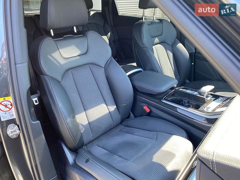 Позашляховик / Кросовер Audi Q7 2026 в Дніпрі