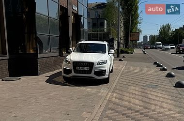 Внедорожник / Кроссовер Audi Q7 2009 в Киеве