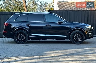 Внедорожник / Кроссовер Audi Q7 2017 в Сарнах