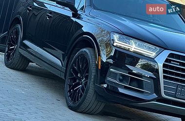 Внедорожник / Кроссовер Audi Q7 2017 в Сарнах
