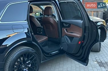 Внедорожник / Кроссовер Audi Q7 2017 в Сарнах