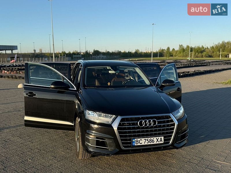 Внедорожник / Кроссовер Audi Q7 2016 в Львове