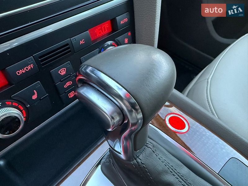 Внедорожник / Кроссовер Audi Q7 2012 в Ковеле