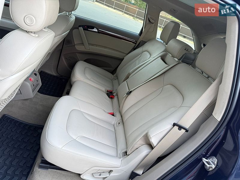 Внедорожник / Кроссовер Audi Q7 2012 в Ковеле