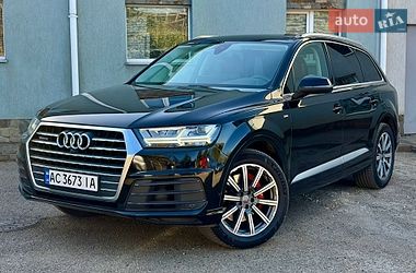 Внедорожник / Кроссовер Audi Q7 2018 в Луцке