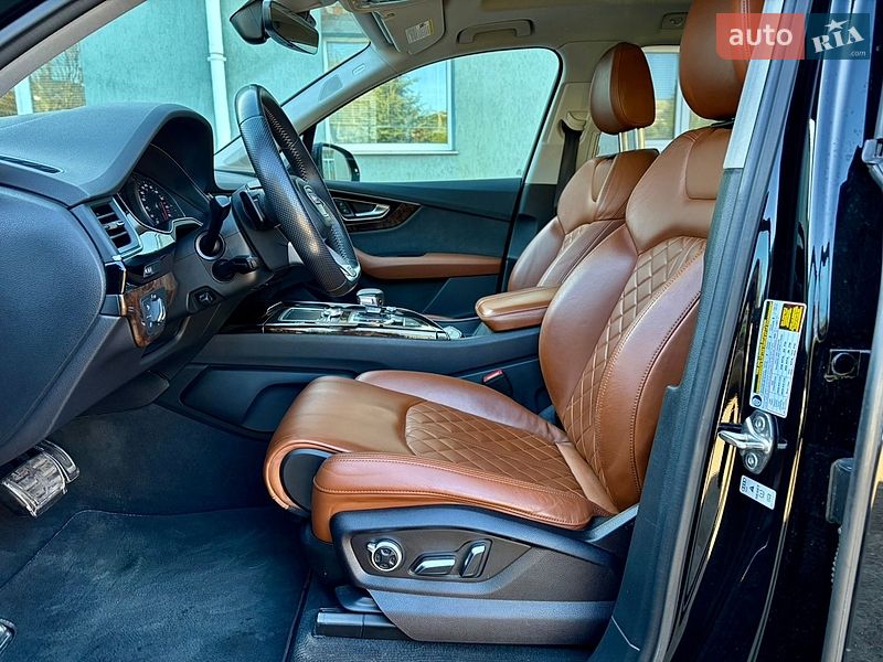 Внедорожник / Кроссовер Audi Q7 2018 в Луцке