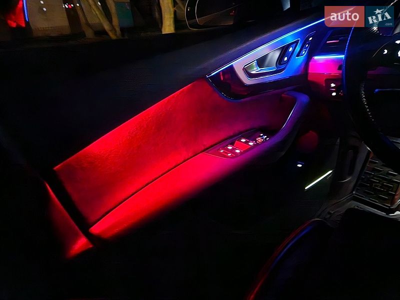 Позашляховик / Кросовер Audi Q7 2016 в Кам'янець-Подільському