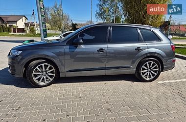 Позашляховик / Кросовер Audi Q7 2016 в Кам'янець-Подільському