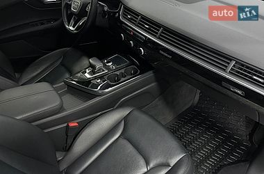 Внедорожник / Кроссовер Audi Q7 2018 в Каменском