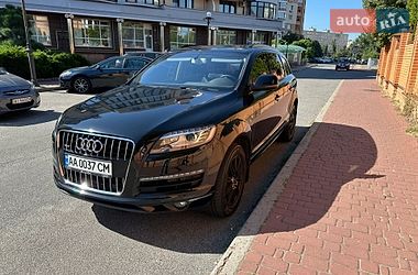 Внедорожник / Кроссовер Audi Q7 2011 в Киеве