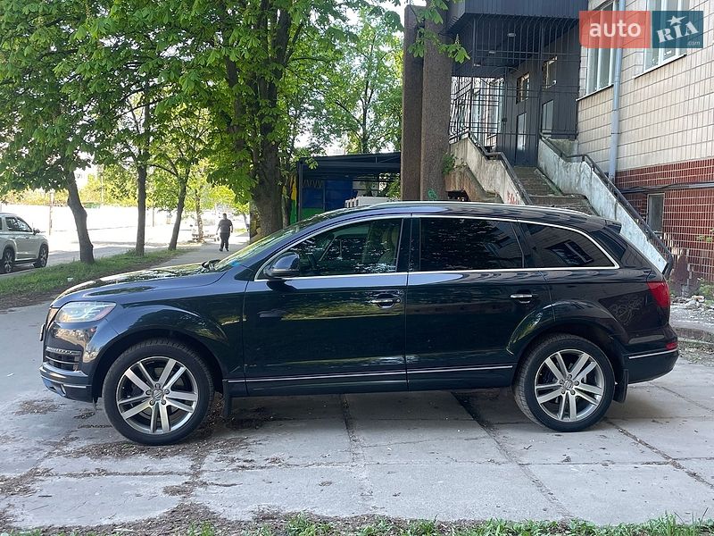 Внедорожник / Кроссовер Audi Q7 2010 в Киеве