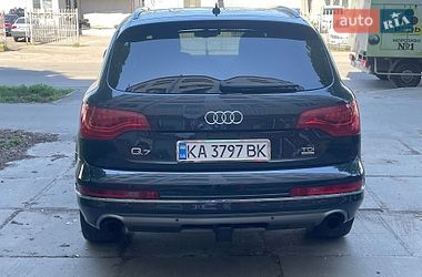 Внедорожник / Кроссовер Audi Q7 2010 в Киеве