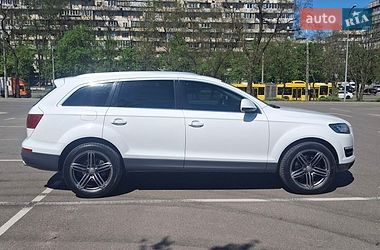 Внедорожник / Кроссовер Audi Q7 2013 в Киеве