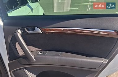 Внедорожник / Кроссовер Audi Q7 2013 в Киеве