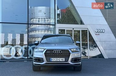 Внедорожник / Кроссовер Audi Q7 2017 в Харькове