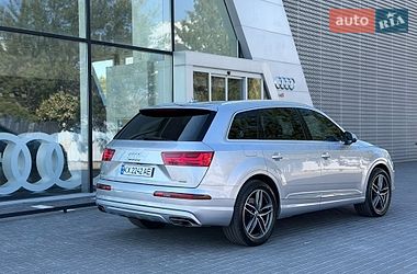Внедорожник / Кроссовер Audi Q7 2017 в Харькове