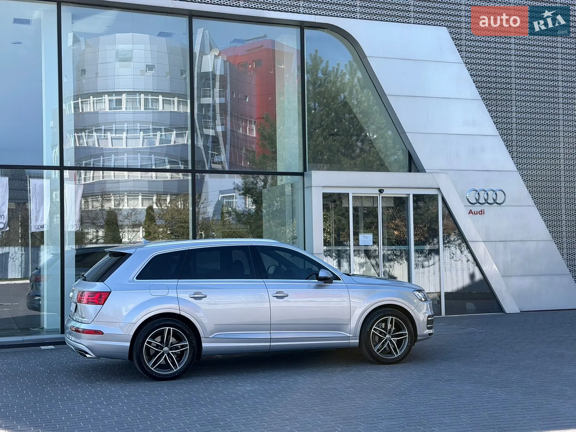 2017 Audi Q7 - мініатюра 20