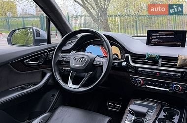 Внедорожник / Кроссовер Audi Q7 2017 в Харькове