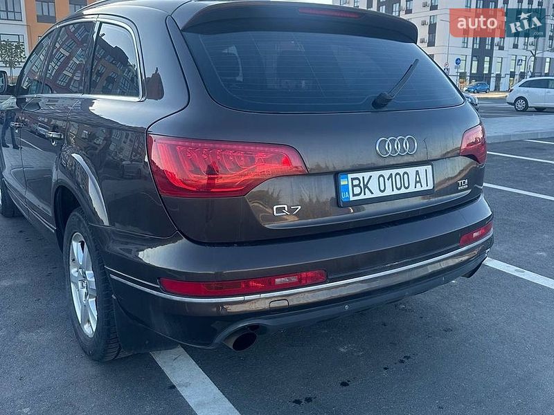 Внедорожник / Кроссовер Audi Q7 2011 в Ровно