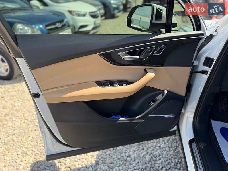 Внедорожник / Кроссовер Audi Q7 2020 в Ивано-Франковске