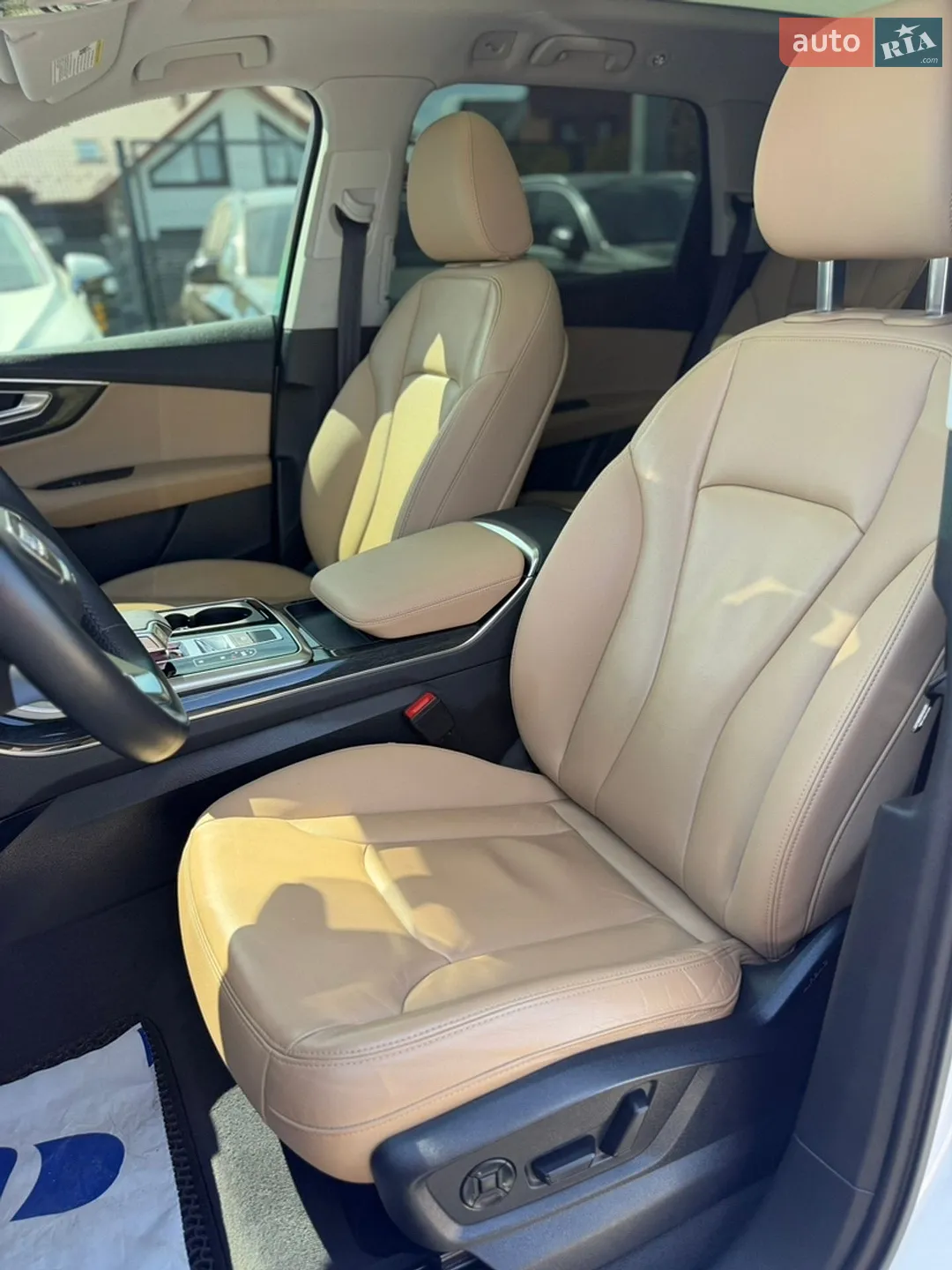 2020 Audi Q7 - мініатюра 18