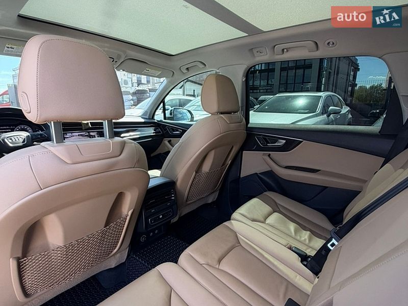Внедорожник / Кроссовер Audi Q7 2020 в Ивано-Франковске
