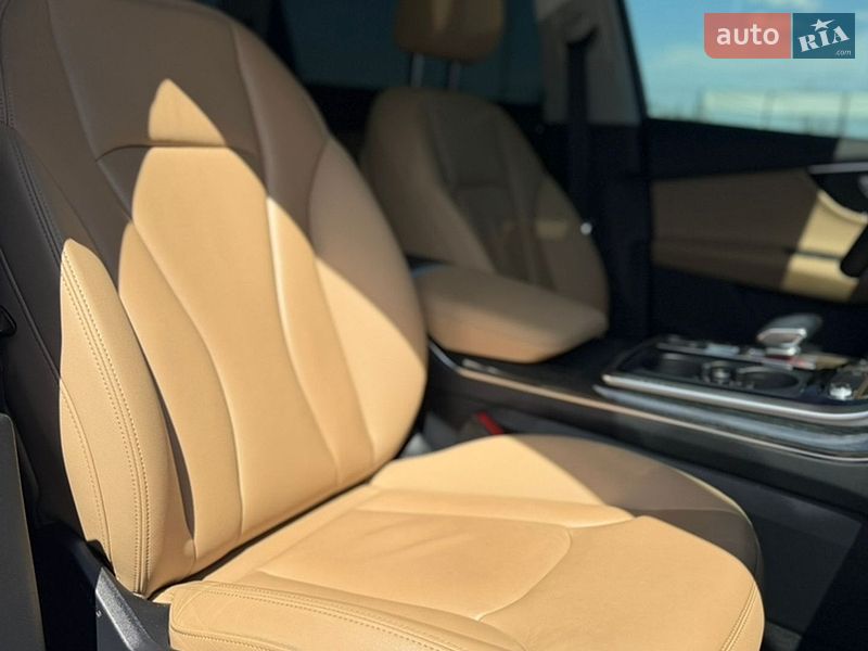 Внедорожник / Кроссовер Audi Q7 2020 в Ивано-Франковске