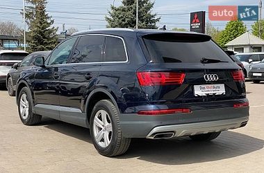 Внедорожник / Кроссовер Audi Q7 2016 в Черновцах