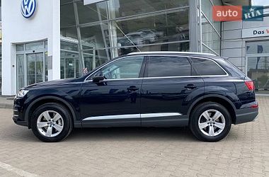 Внедорожник / Кроссовер Audi Q7 2016 в Черновцах
