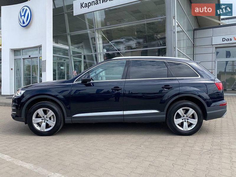 Внедорожник / Кроссовер Audi Q7 2016 в Черновцах