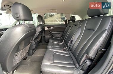 Внедорожник / Кроссовер Audi Q7 2016 в Черновцах