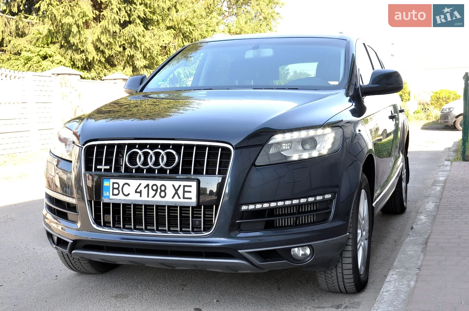 2010 Audi Q7 - мініатюра 3