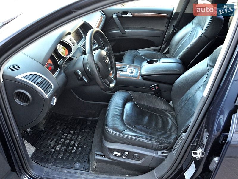 Внедорожник / Кроссовер Audi Q7 2010 в Львове