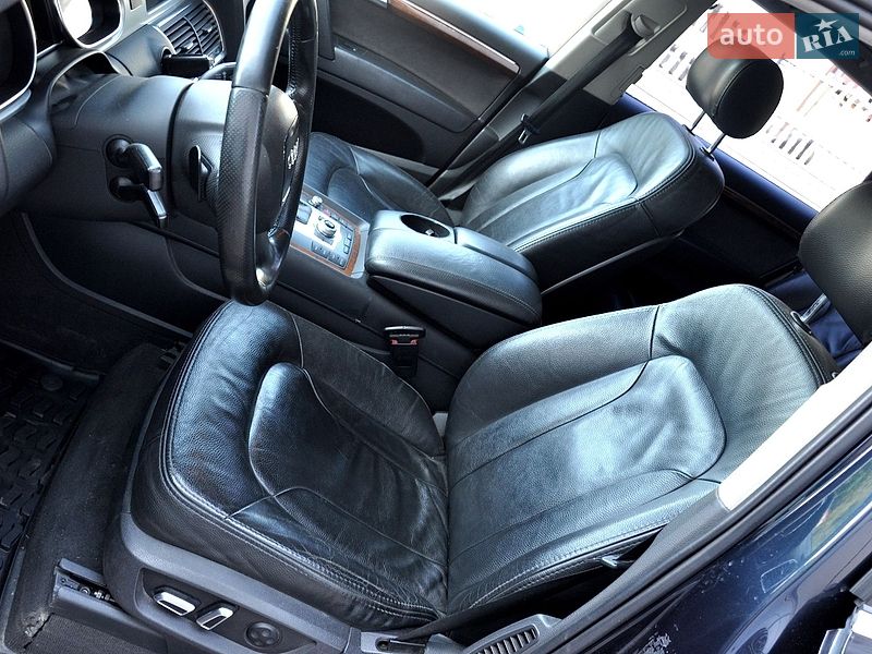 Внедорожник / Кроссовер Audi Q7 2010 в Львове