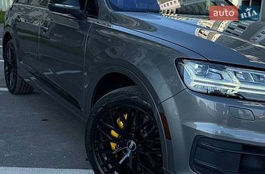Внедорожник / Кроссовер Audi Q7 2017 в Харькове