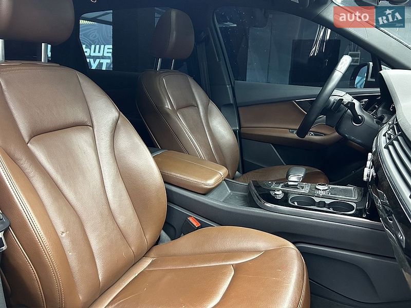 Внедорожник / Кроссовер Audi Q7 2019 в Черновцах
