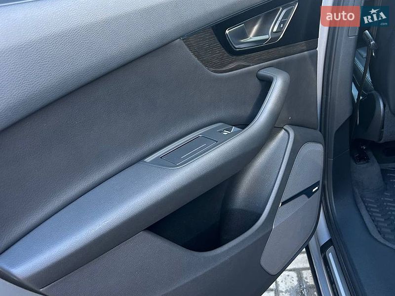 Внедорожник / Кроссовер Audi Q7 2018 в Виннице